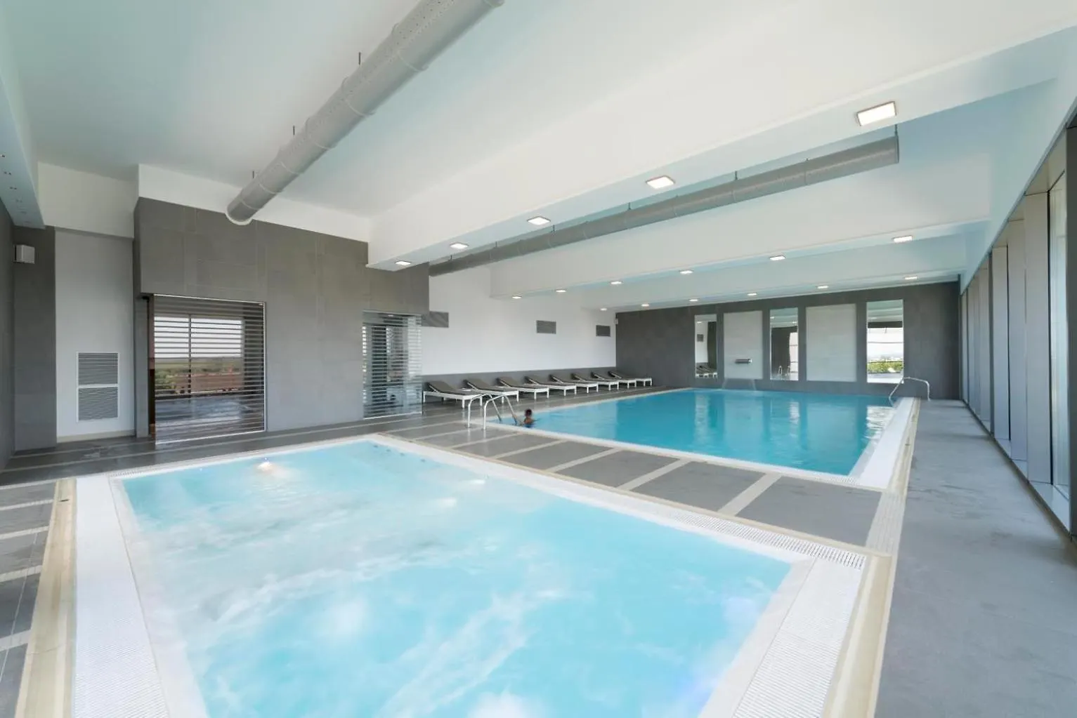 Parco Dei Principi Hotel Congress & Spa Bari 4*,